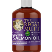 Salmon oil for dogs and cats